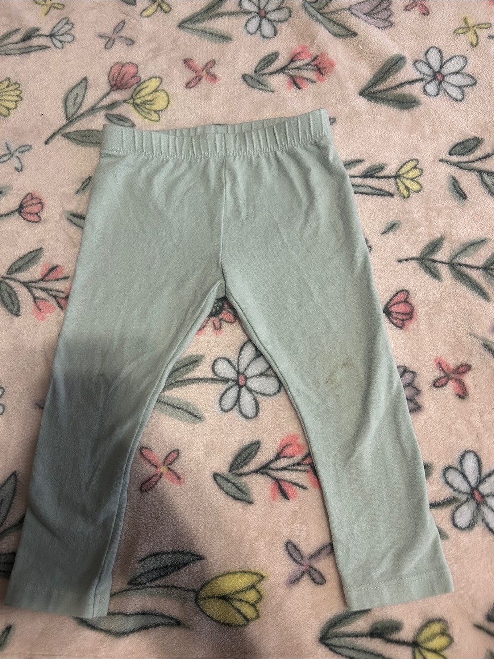 Kohl's Light Mint Green Girls Stretch Leggings